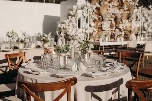 Boho neutral wedding 09