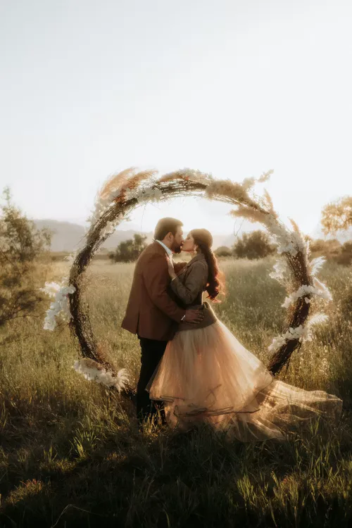 Boho neutral wedding 20