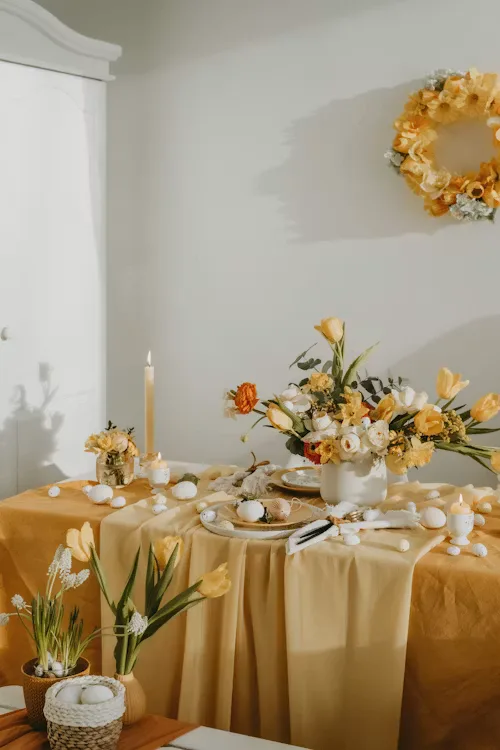 Butter yellow wedding 03