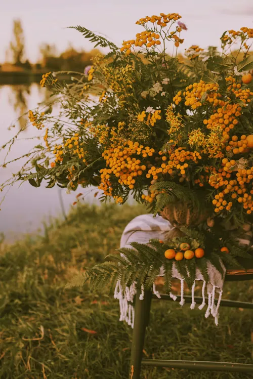 Butter yellow wedding 25